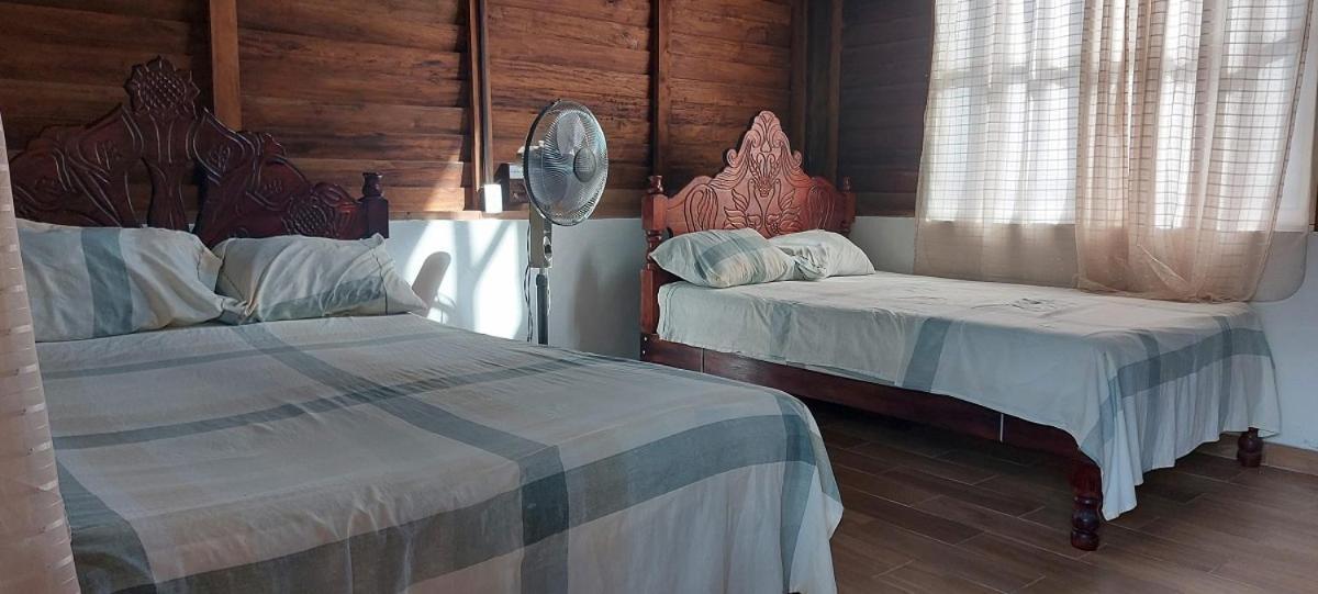 Posada Tzeltal Arroyo Agua Azul Exteriör bild