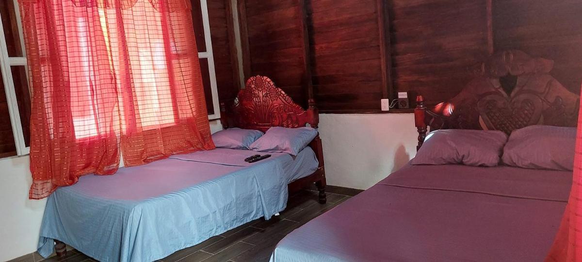 Posada Tzeltal Arroyo Agua Azul Exteriör bild